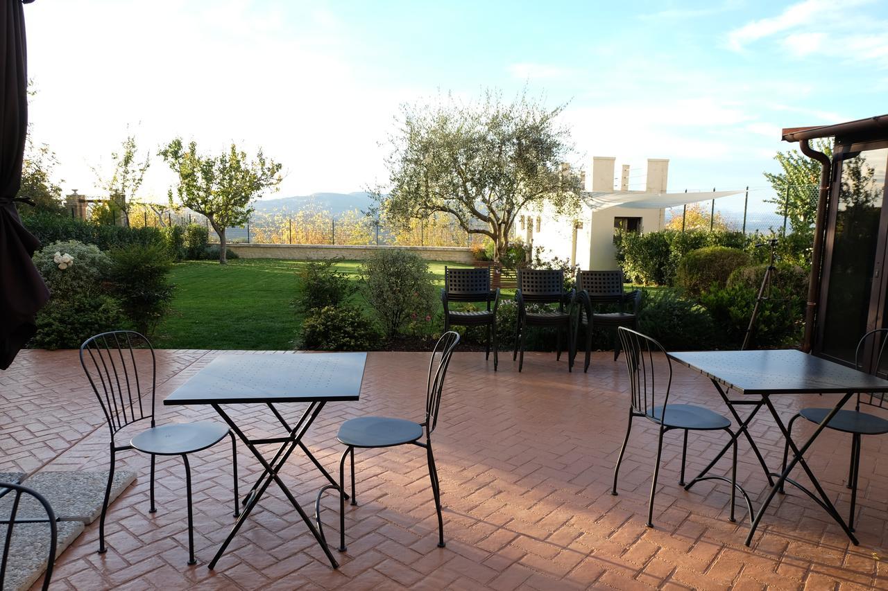 La Rocca Guest House & Spa Montefalco Exterior photo