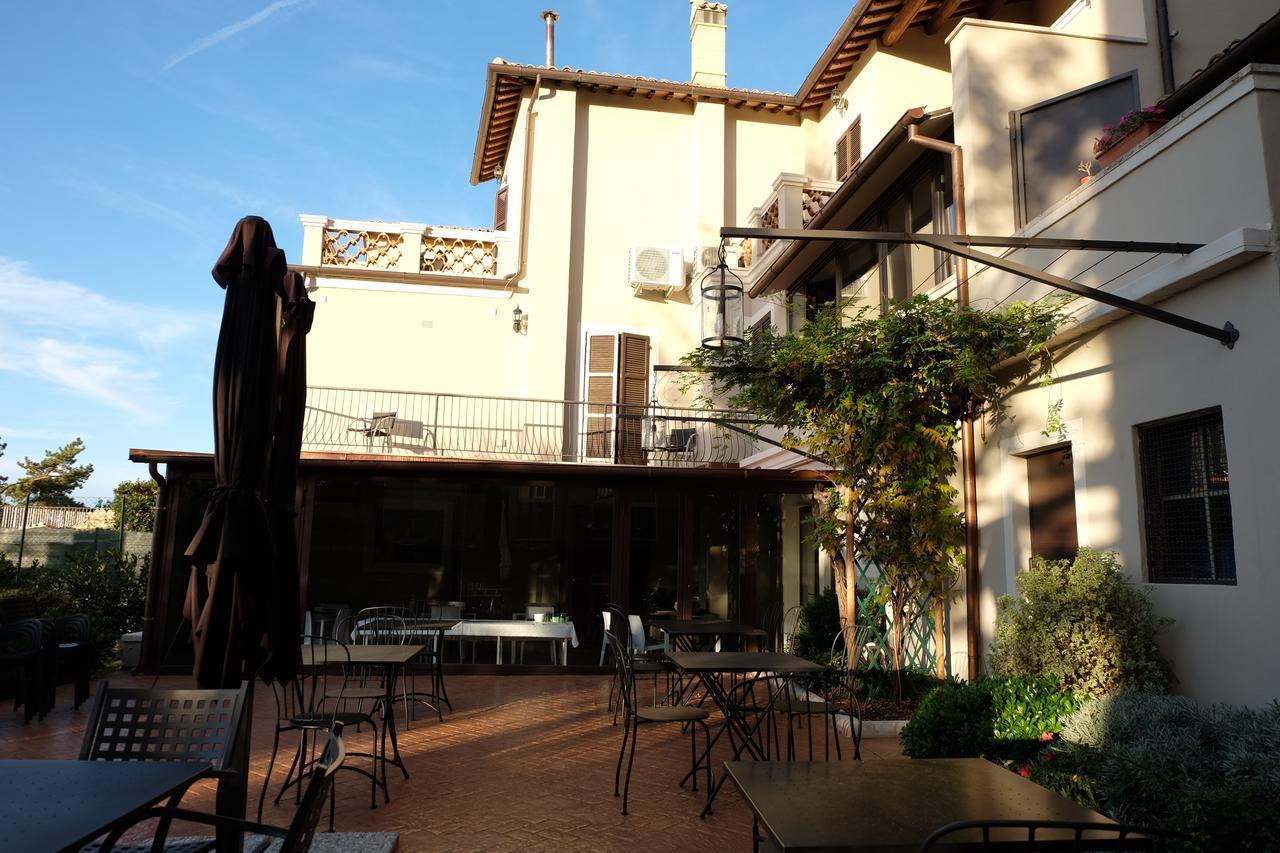 La Rocca Guest House & Spa Montefalco Exterior photo