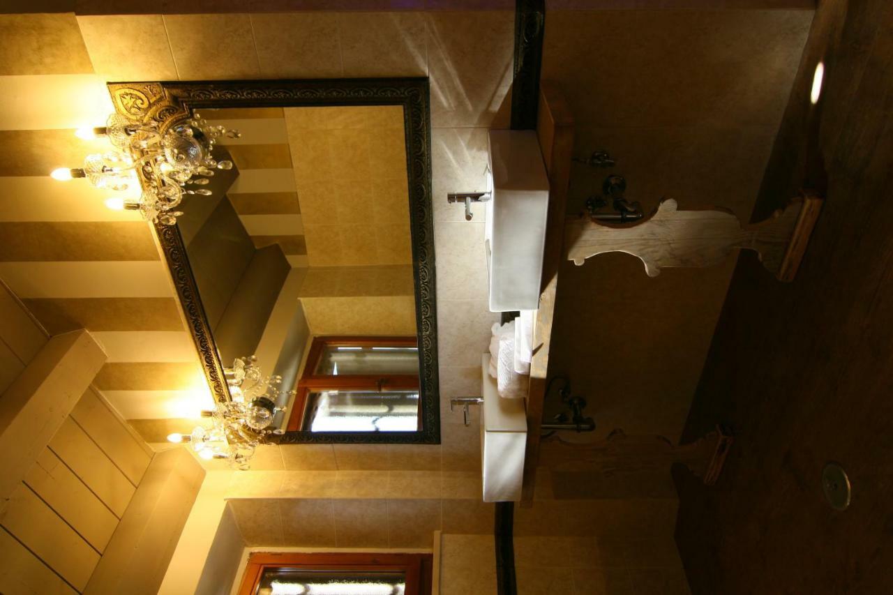 La Rocca Guest House & Spa Montefalco Exterior photo